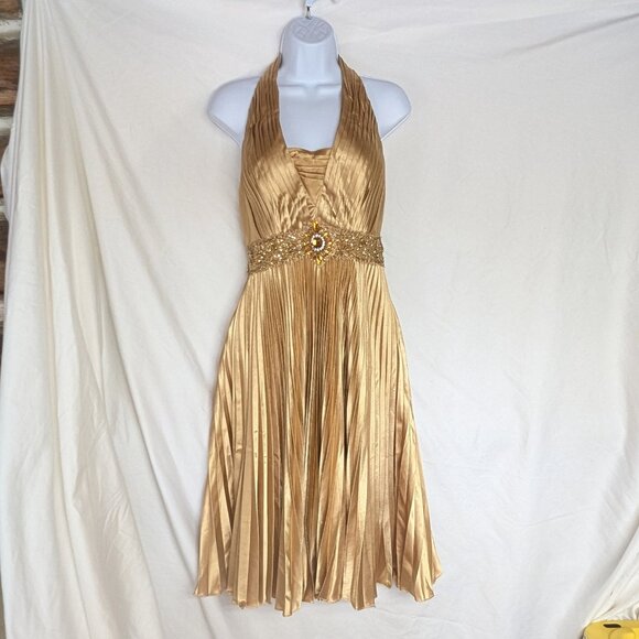 Gorgeous vintage Marilyn Monroe-style halter dress in gold with pleated skirt - Picture 1 of 15